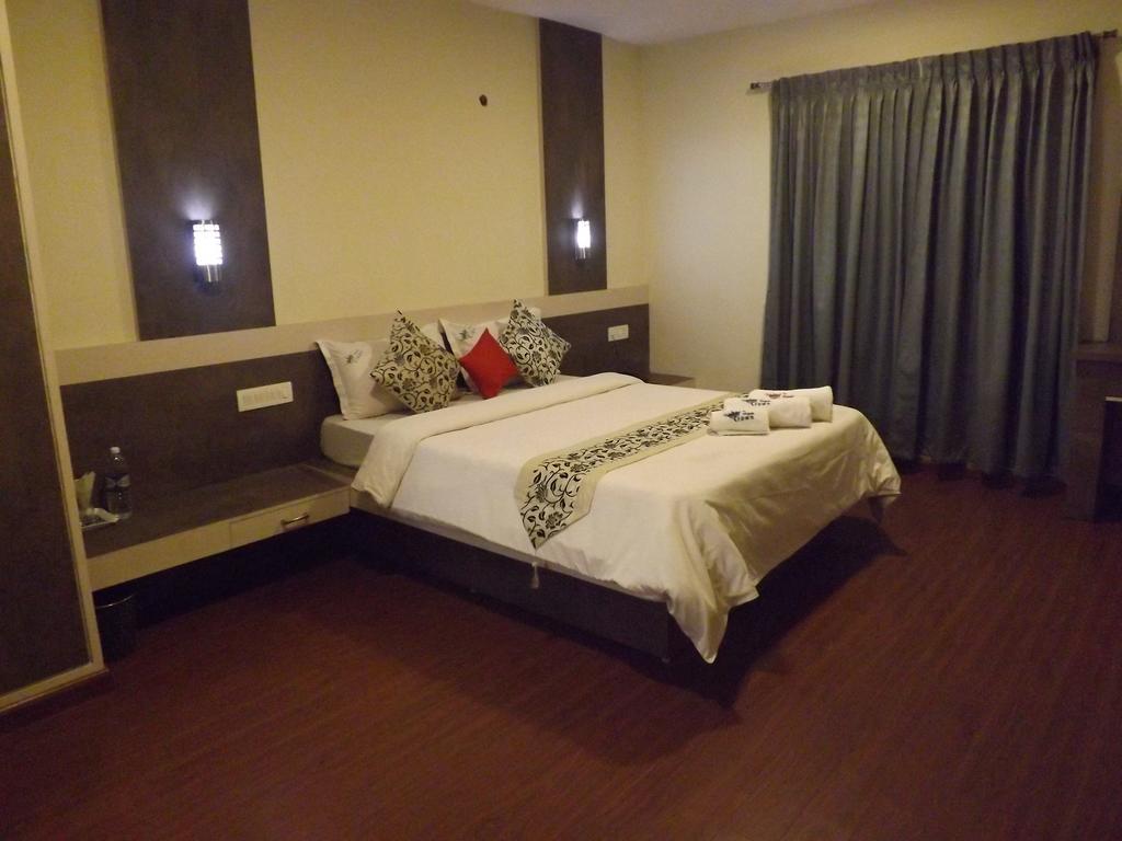 The Majestic Crown Hotell Ooty Eksteriør bilde