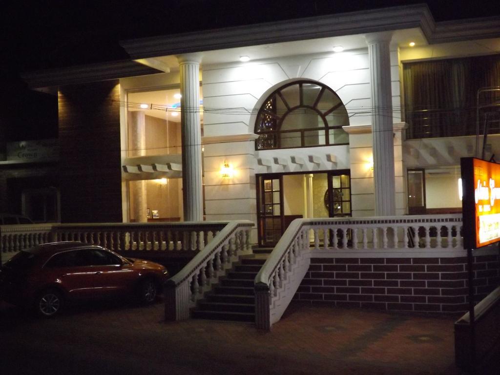 The Majestic Crown Hotell Ooty Eksteriør bilde