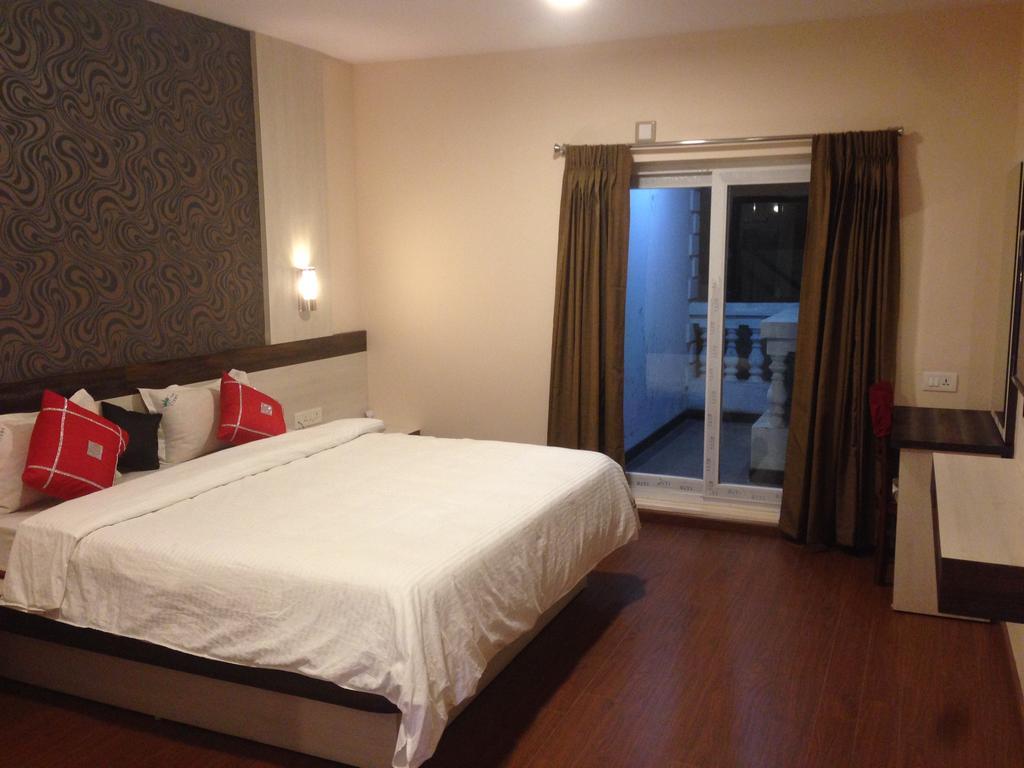 The Majestic Crown Hotell Ooty Eksteriør bilde
